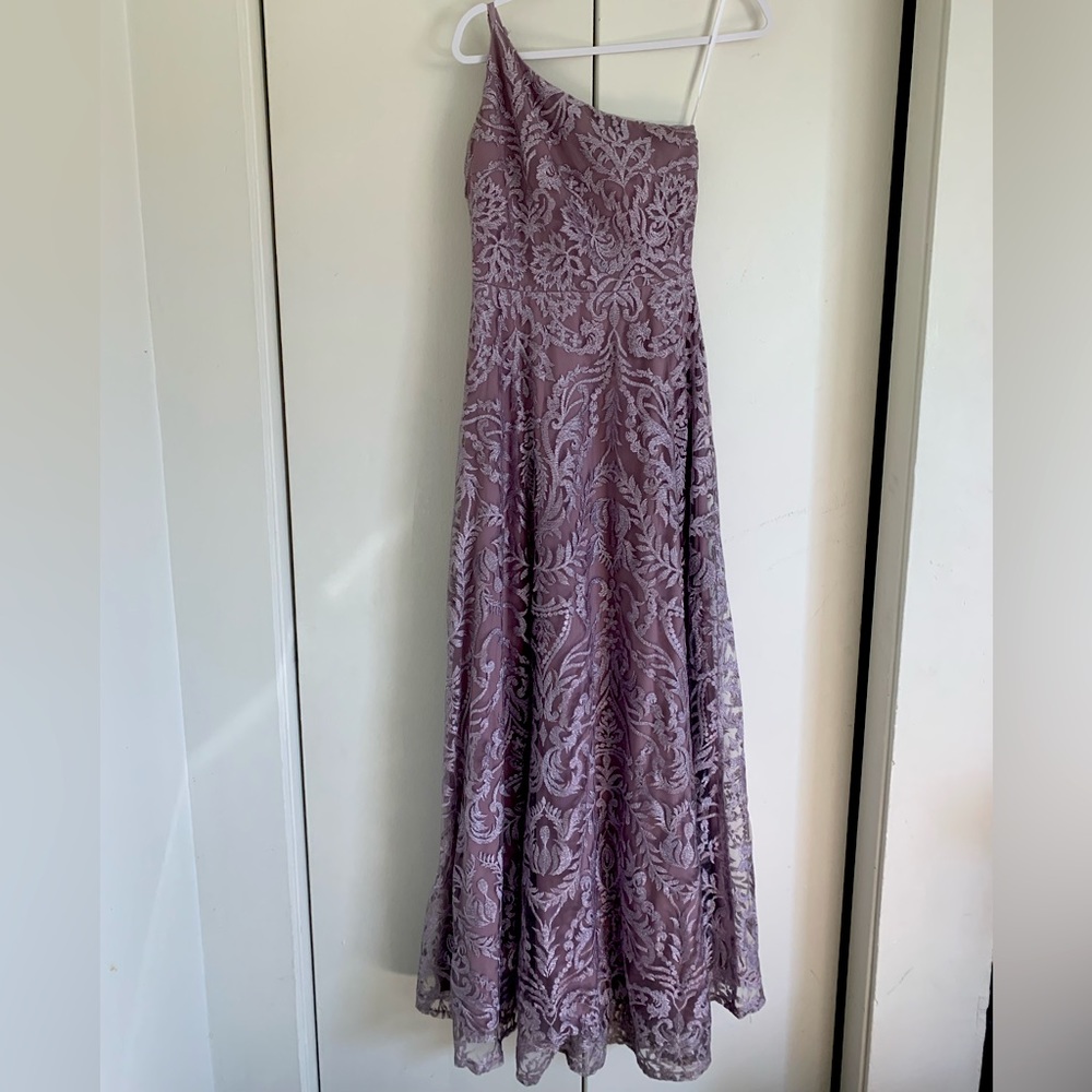 Size 5 Lavender Prom Dress